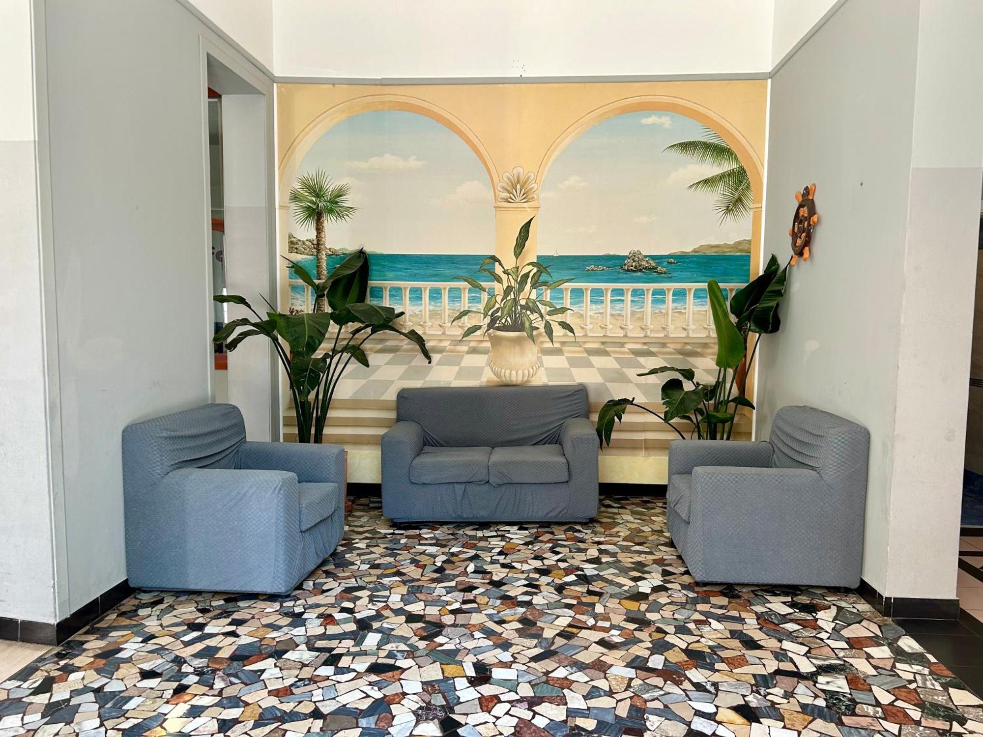 Hotel Loris - Valentini Family Village Беллария-Иджеа-Марина Экстерьер фото